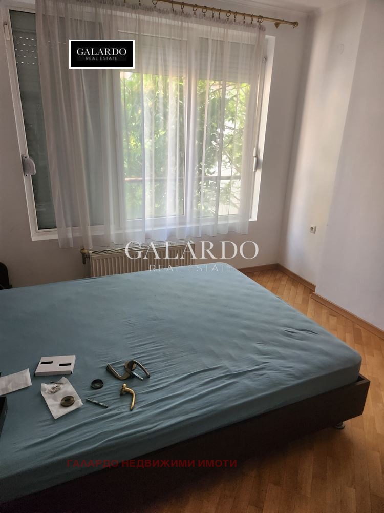 Дава под наем  3-стаен град София , Център , 100 кв.м | 42537706 - изображение [8]