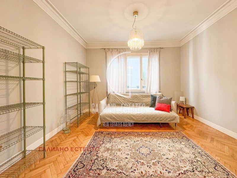 Дава под наем 3-СТАЕН, гр. София, Докторски паметник