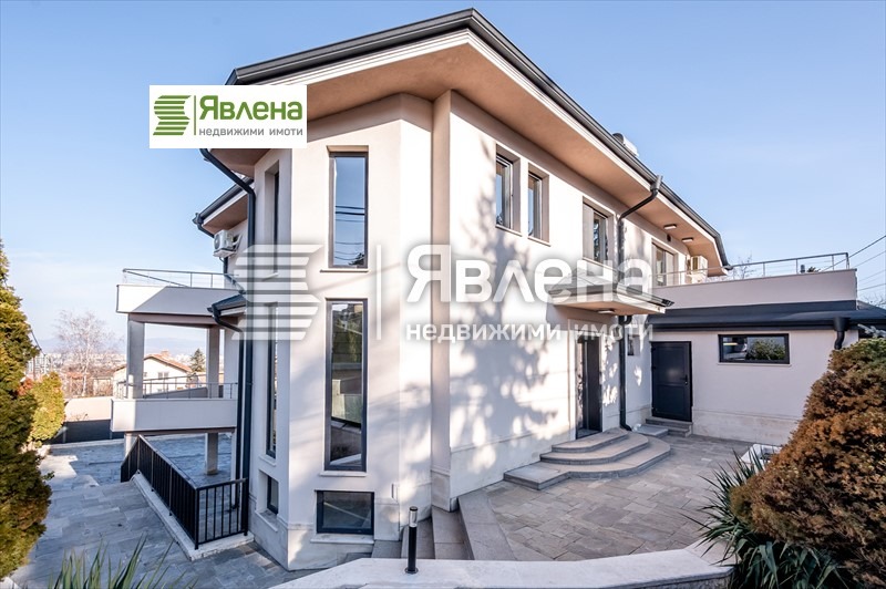 Da affittare  Casa Sofia , Dragalevtsi , 350 mq | 27605533