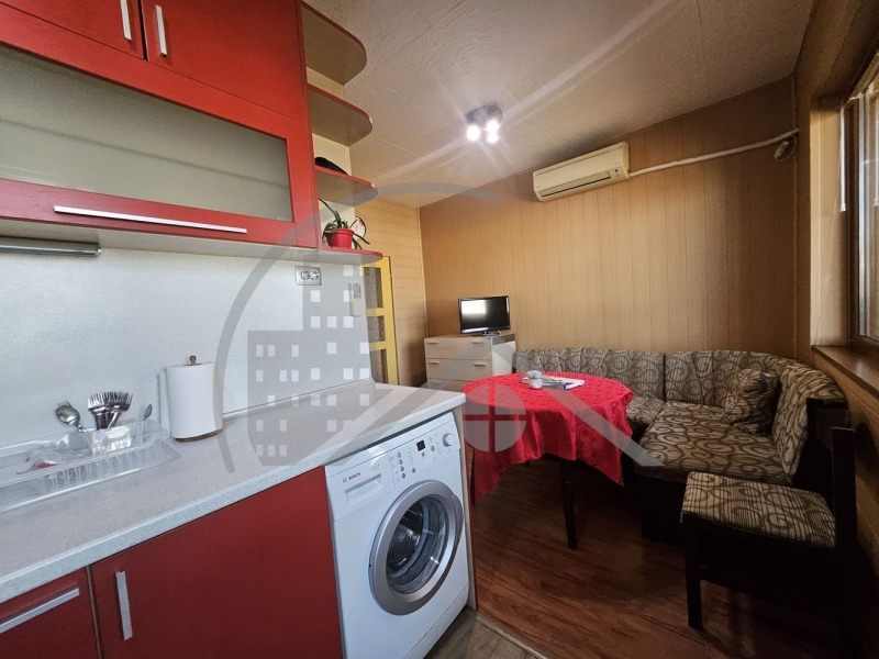 För uthyrning  2 sovrum Varna , Vladislav Varnentjik 1 , 72 kvm | 58534346 - bild [2]