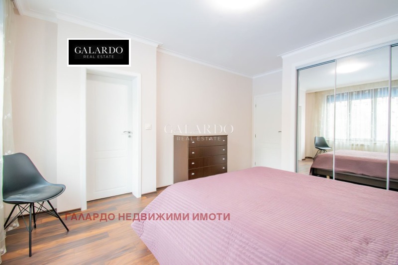 Дава под наем  4-стаен град София , Център , 220 кв.м | 52780601 - изображение [7]