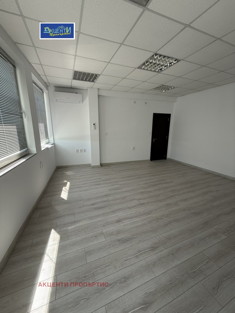 Da affittare  Ufficio Veliko Tarnovo , Tsentar , 160 mq | 91256835 - Immagine [3]