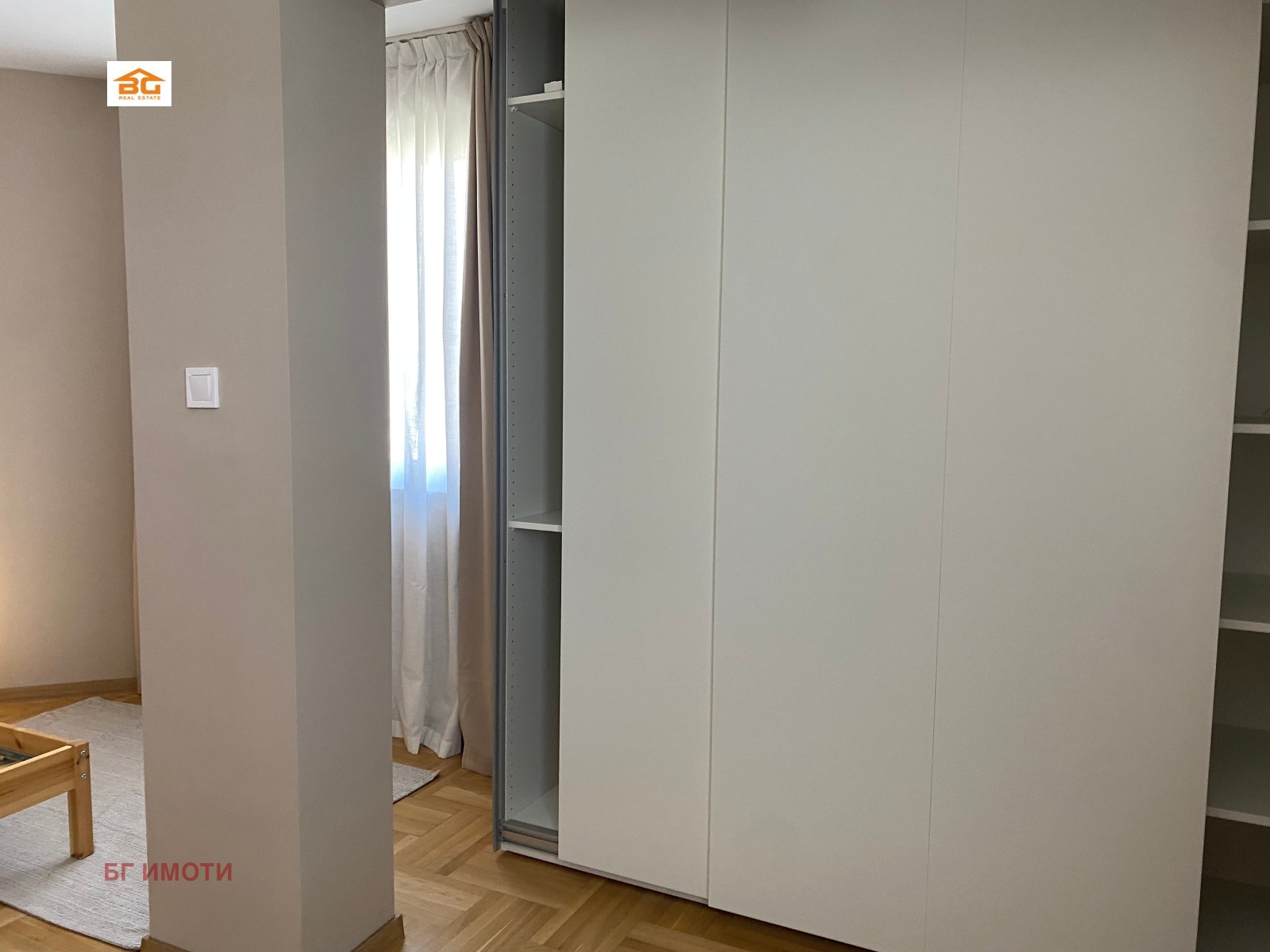 Дава под наем 2-СТАЕН, гр. Варна, Център, снимка 5 - Апартаменти - 55945777