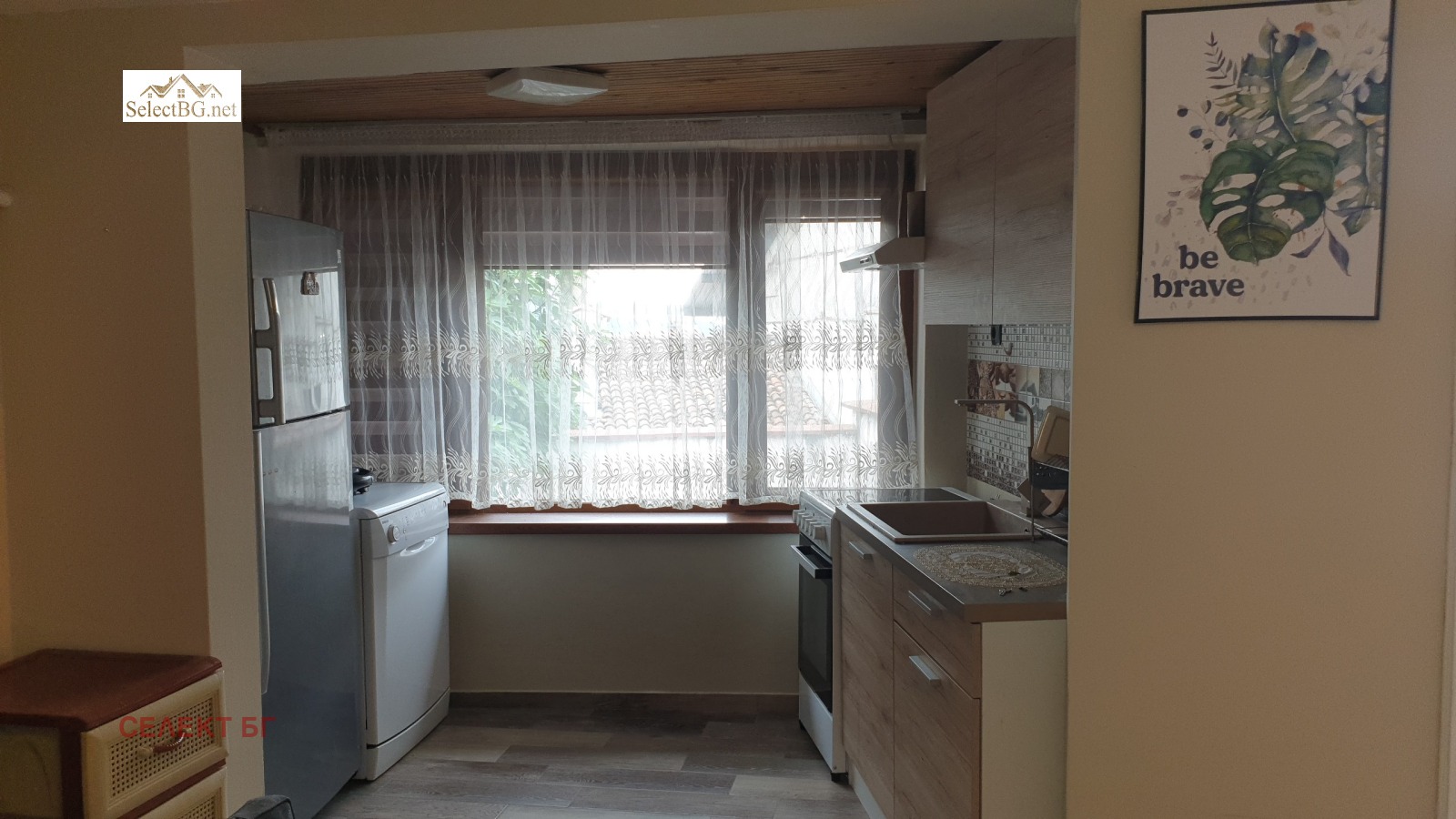 Дава под наем КЪЩА, гр. Велико Търново, Център, снимка 2 - Къщи - 54273431