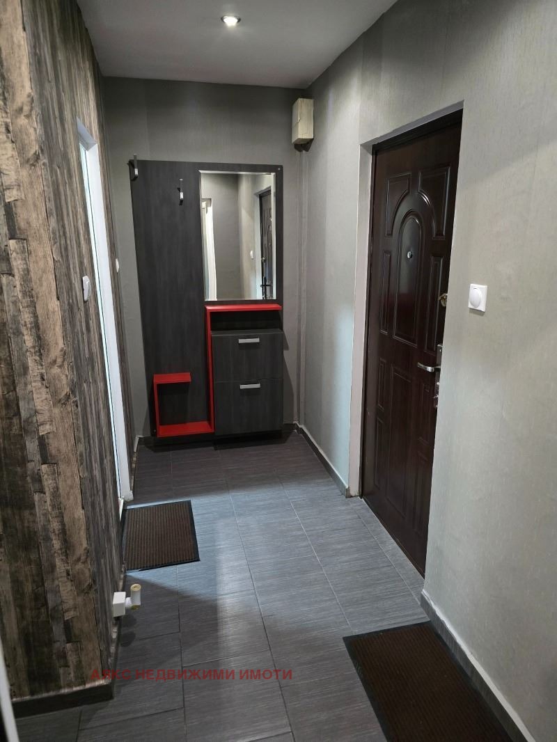 Vuokrattavana  1 makuuhuone Sofia , Vrabnitsa 1 , 48 neliömetriä | 89223605 - kuva [9]