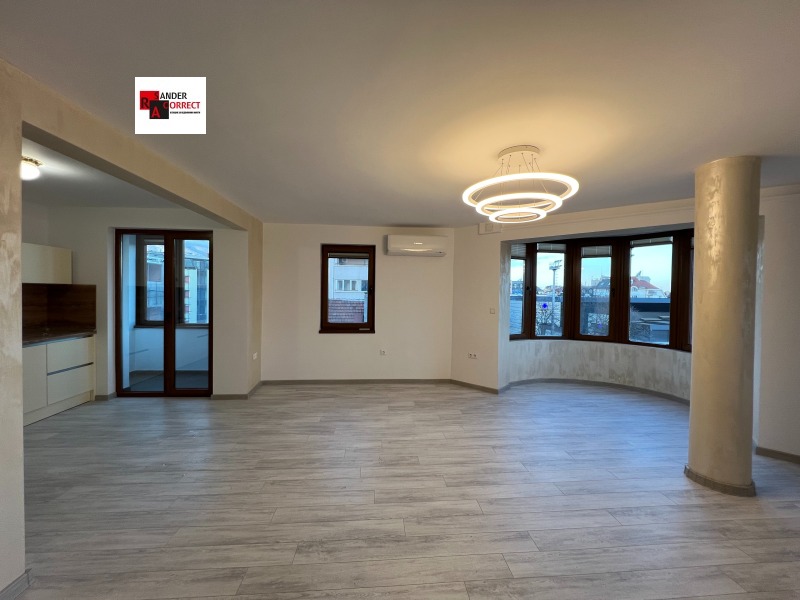 Para alugar  Escritório Sofia , Lozenec , 120 m² | 12142117