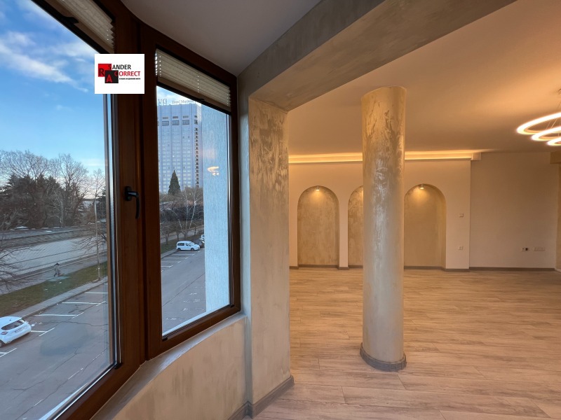 Para alugar  Escritório Sofia , Lozenec , 120 m² | 12142117 - imagem [8]