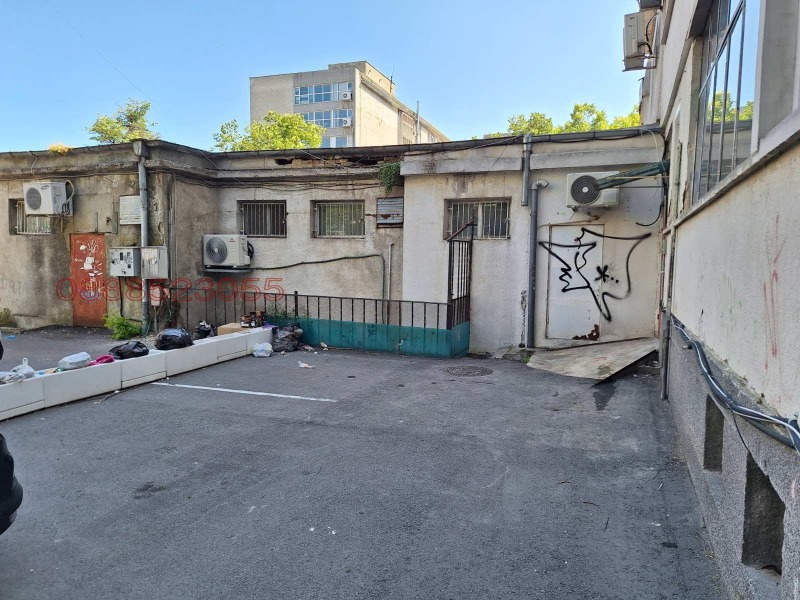 Дава под нем  Склад, град Варна, Владислав Варненчик 1 •  300 EUR • ID 62222657 — holmes.bg - [1] 