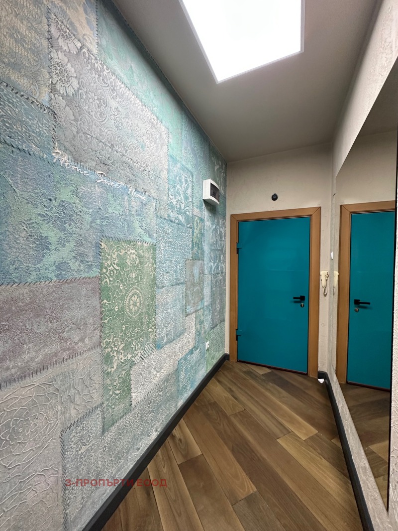 Дава под наем ОФИС, гр. София, Център