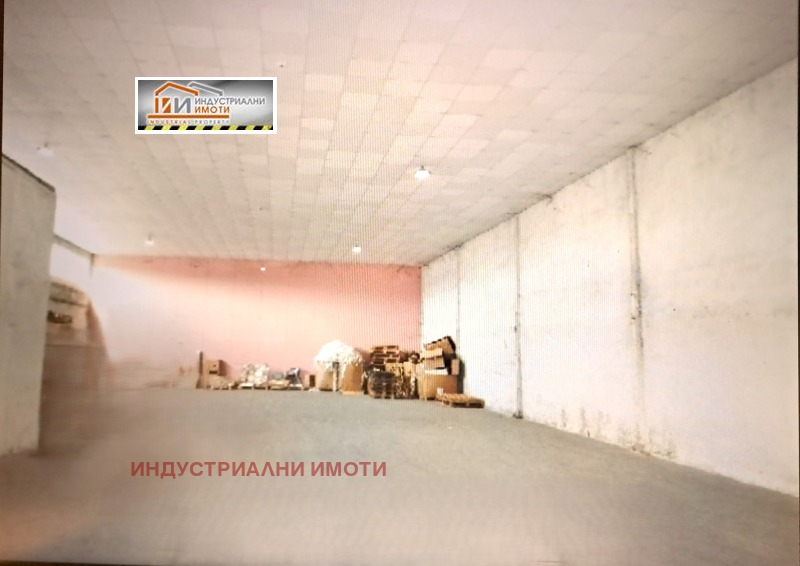 Til leje  Industribygning Plovdiv , Industrialna zona - Sever , 600 kvm | 54464854 - billede [2]