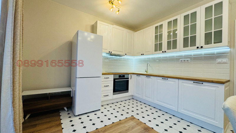 Издаје се  1 спаваћа соба Варна , Левски 1 , 60 м2 | 80161256