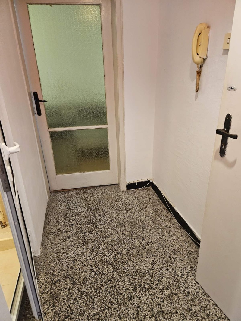 Da affittare  1 camera da letto Sofia , Tolstoj , 63 mq | 77131948 - Immagine [4]