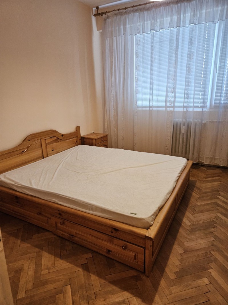 Da affittare  1 camera da letto Sofia , Tolstoj , 63 mq | 77131948 - Immagine [12]