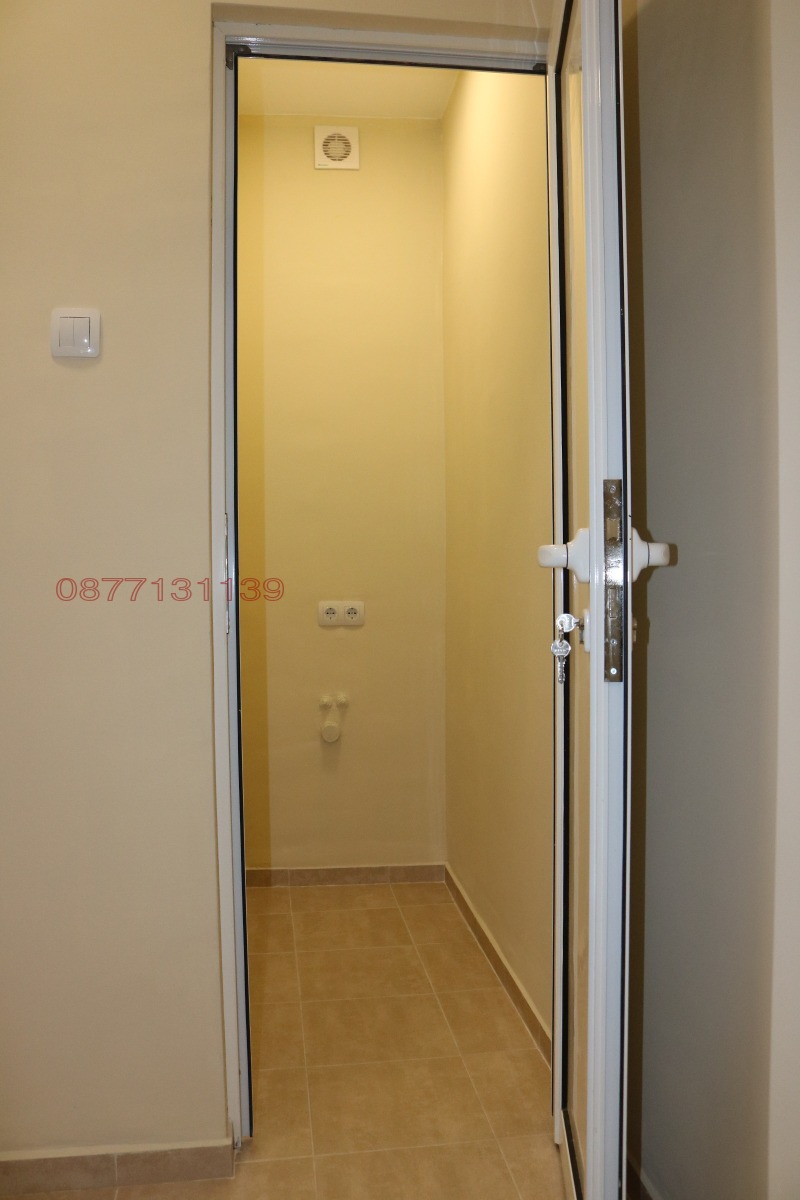 Издаје се  Канцеларија Софија , Центар , 75 м2 | 33826589 - слика [10]