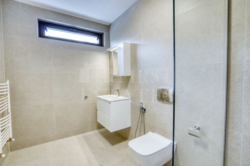 Do wynajęcia  3+ sypialni Sofia , Centar , 220 mkw | 72595507 - obraz [13]