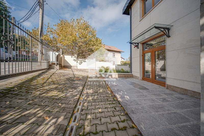 Дава под наем КЪЩА, гр. София, Симеоново, снимка 2 - Къщи - 54364411