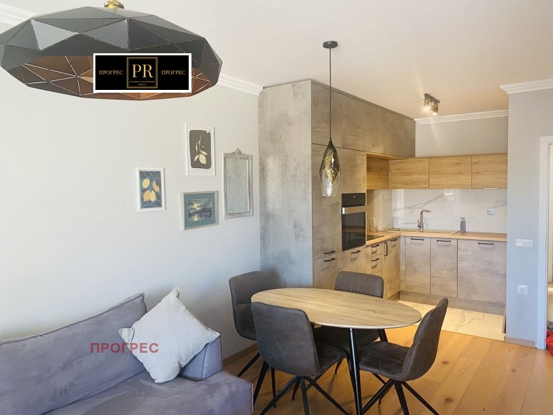В аренду  1 спальня Пловдив , Кършияка , 72 кв.м | 43510074 - изображение [2]
