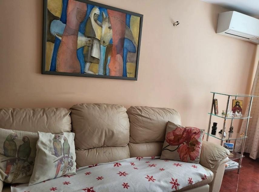 Дава под наем 4-СТАЕН, гр. София, Лагера, снимка 2 - Апартаменти - 55836345