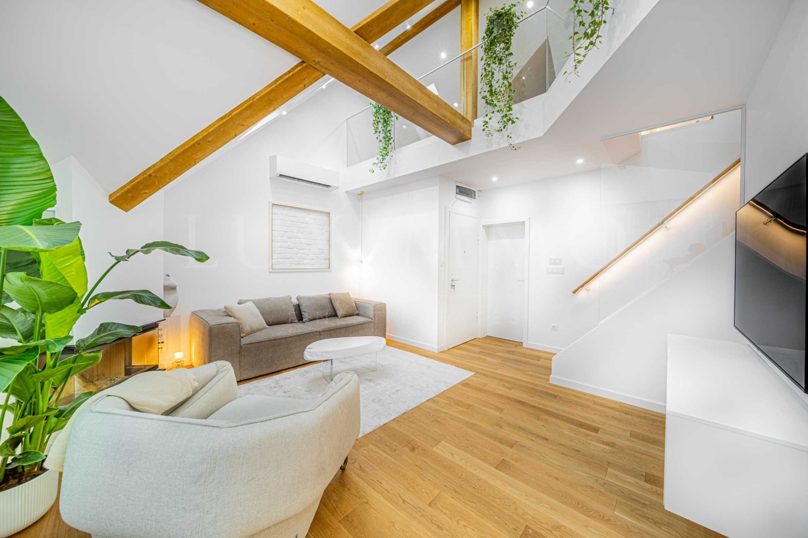 Дава под Наем 3-СТАЕН | Imot.bg — изображение 2