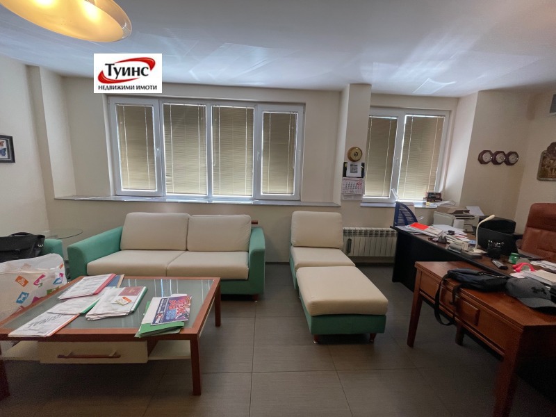 For Rent  2 bedroom Plovdiv , Karshiyaka , 100 sq.m | 21118977 - image [2]