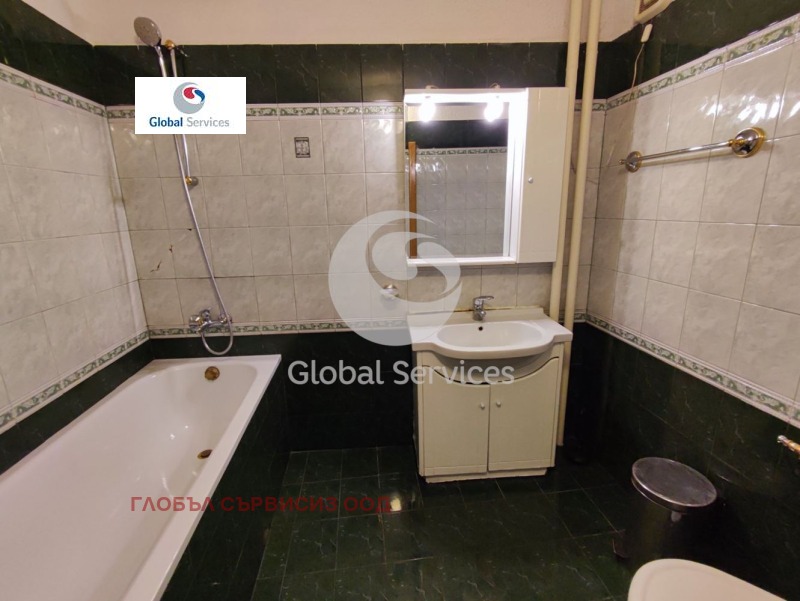 Издаје се  2 спаваће собе Софија , Хиподрума , 120 м2 | 17533455 - слика [11]