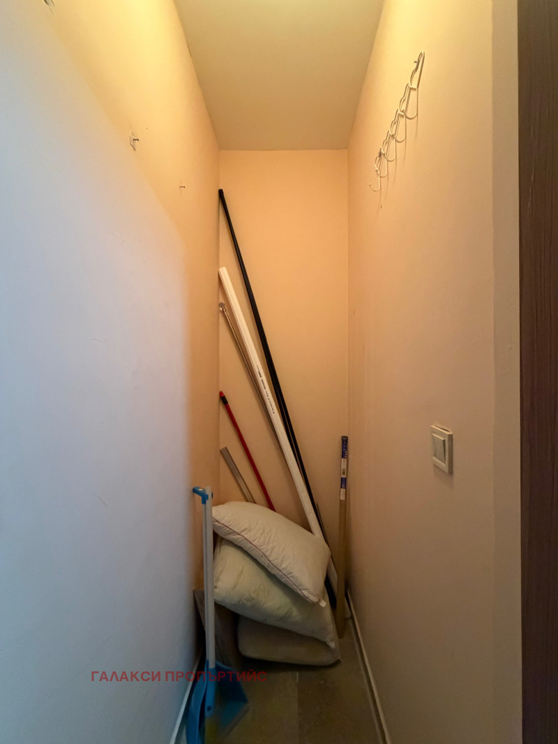 Дава под наем 3-СТАЕН, гр. София, Кръстова вада, снимка 11 - Апартаменти - 52335085