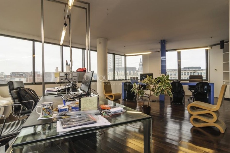 A louer  Bureau Sofia , Tsentar , 500 m² | 78236417