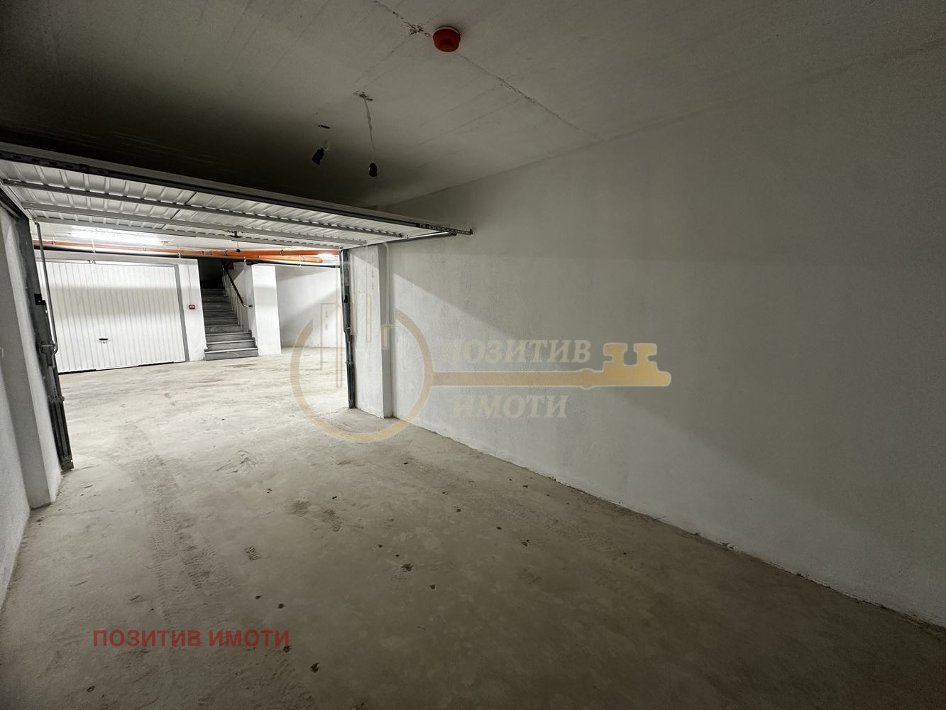 Дава под наем ГАРАЖ, ПАРКОМЯСТО, гр. София, Овча купел, снимка 2 - Гаражи и паркоместа - 53707958