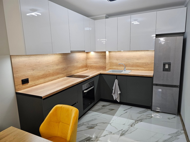 Дава под наем 2-СТАЕН, гр. Пловдив, Остромила, снимка 2 - Апартаменти - 52640278