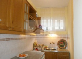 3-стаен град Варна, Център