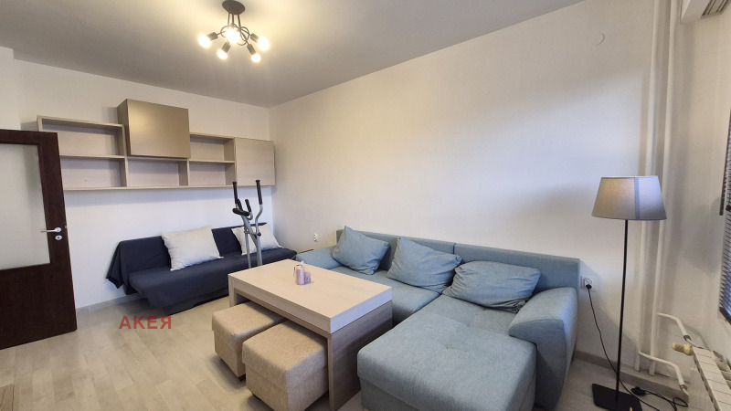 Дава под нем  2-стаен, град София, Хаджи Димитър •  510 EUR • ID 87372490 — holmes.bg - [1] 