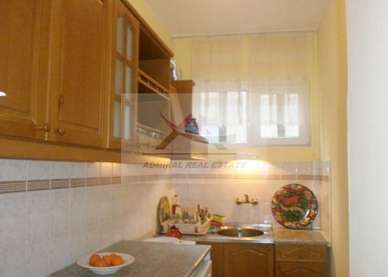Дава под наем  3-стаен град Варна , Център , 75 кв.м | 47970236