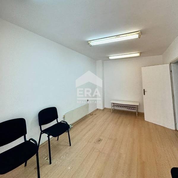 För uthyrning  Kontor Silistra , Centar , 52 kvm | 66175649 - bild [5]
