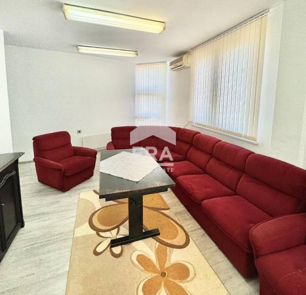 För uthyrning  Kontor Silistra , Centar , 52 kvm | 66175649