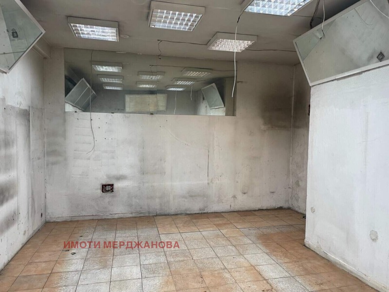 Da affittare  Negozio Stara Zagora , Tsentar , 32 mq | 50251100 - Immagine [2]