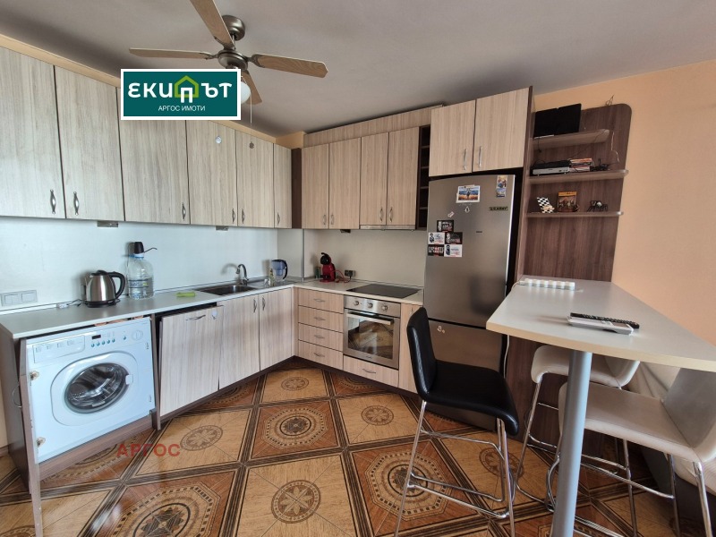 Para alugar  1 quarto Varna , k.k. Sv.Sv. Konstantin i Elena , 64 m² | 42278917