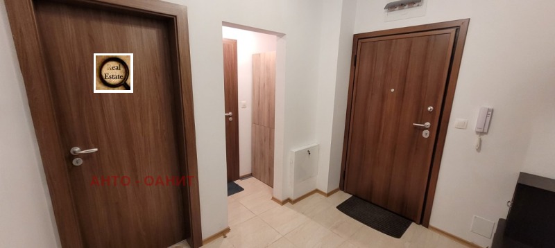 Издаје се  2 спаваће собе Софија , Зона Б-5-3 , 90 м2 | 70953298 - слика [7]