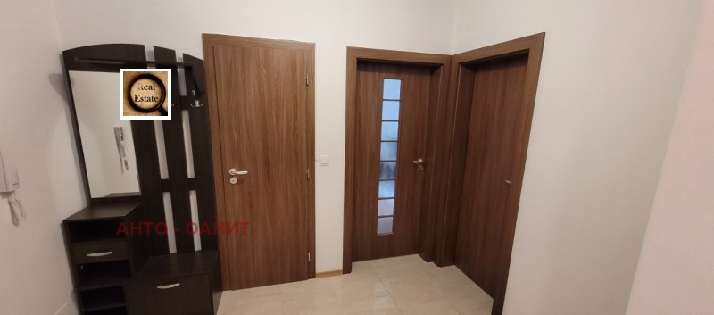 Издаје се  2 спаваће собе Софија , Зона Б-5-3 , 90 м2 | 70953298 - слика [6]