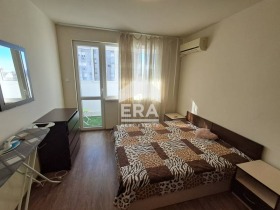 1 quarto Tchataldja, Varna 8