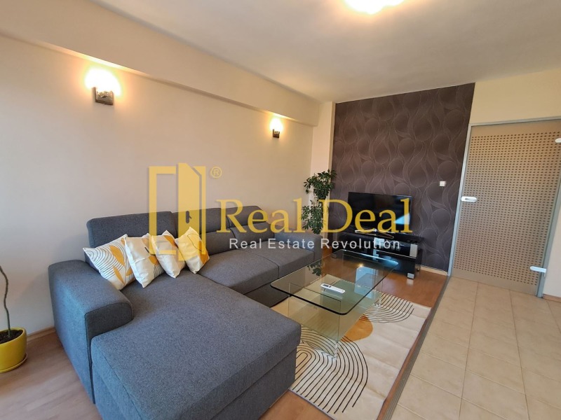 Дава под нем  3-стаен, град София, Младост 1 •  650 EUR • ID 16131384 — holmes.bg - [1] 