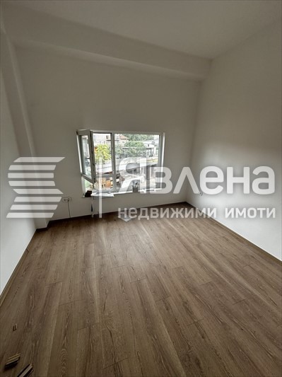 K pronájmu  3+ ložnice Sofia , German , 120 m2 | 97315719 - obraz [4]