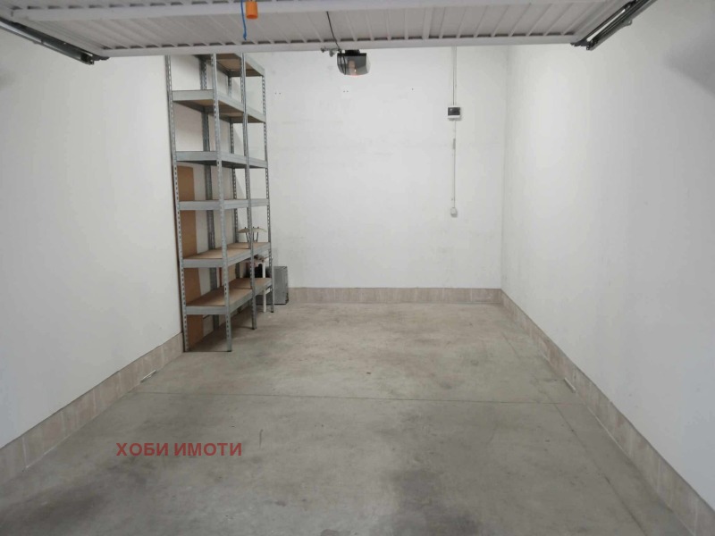 För uthyrning  Garage Plovdiv , Jujen , 25 kvm | 95871864 - bild [3]