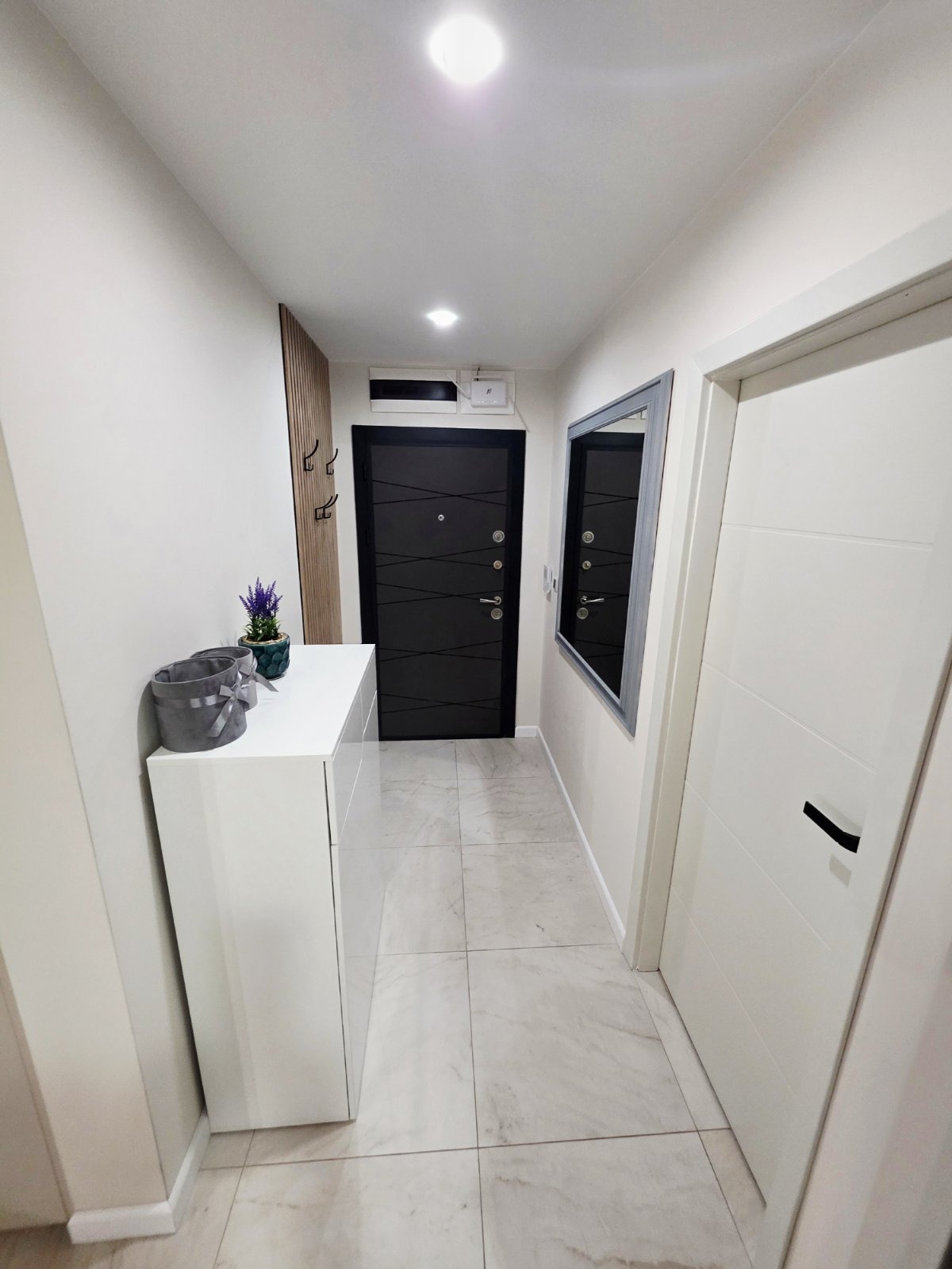 Дава под наем 3-СТАЕН, гр. Пловдив, Център, снимка 8 - Апартаменти - 53884230