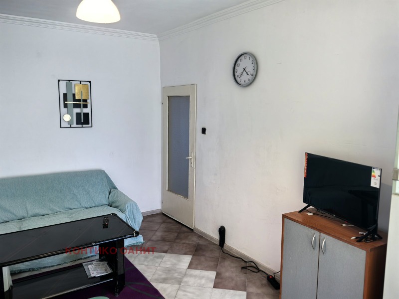 Издаје се  1 спаваћа соба Софија , Толстој , 67 м2 | 13161989 - слика [4]