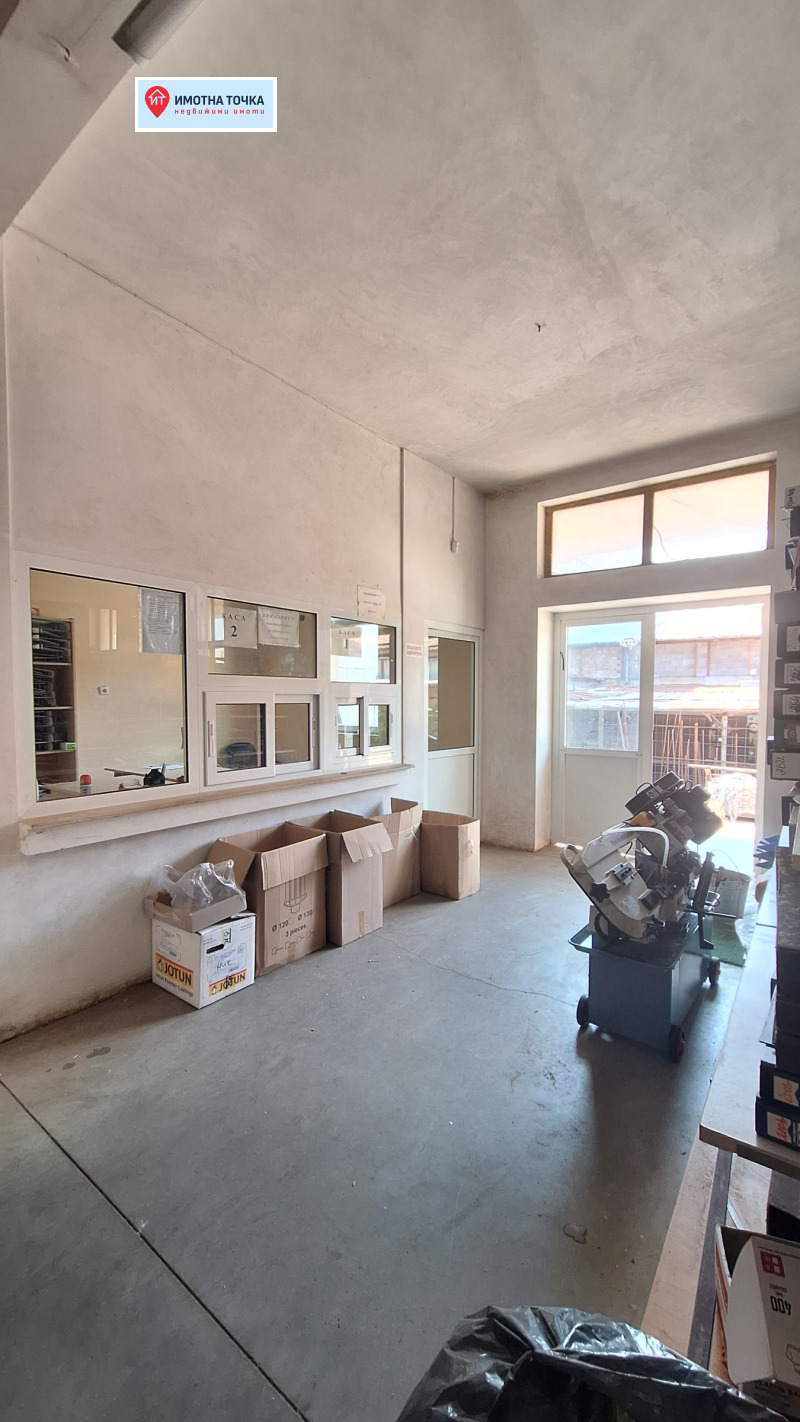 Издаје се  Схоп регион Пловдив , Асеновград , 300 м2 | 79472756 - слика [4]