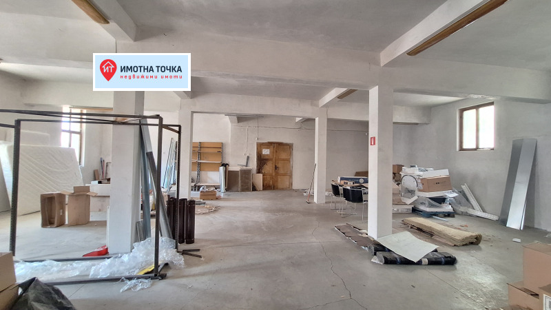 Издаје се  Схоп регион Пловдив , Асеновград , 300 м2 | 79472756 - слика [5]