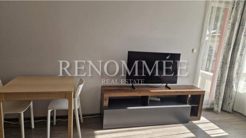 K pronájmu  1 ložnice Sofia , Zona B-18 , 70 m2 | 54319683 - obraz [3]