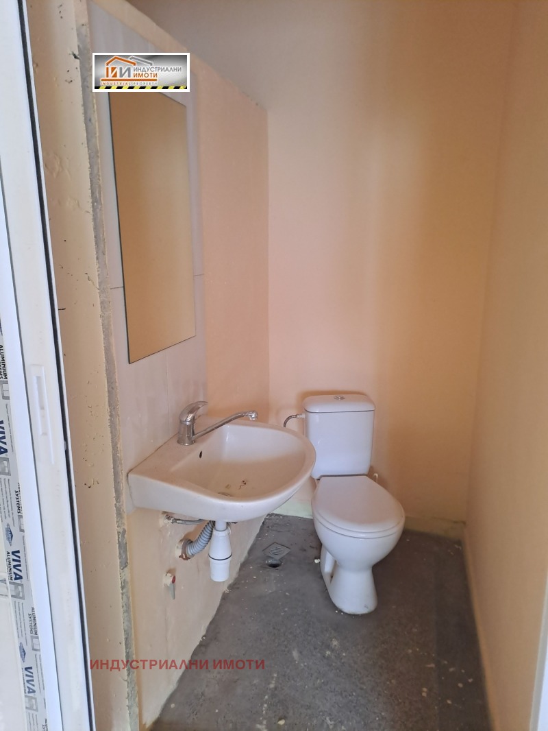 Дава под наем ПРОМ. ПОМЕЩЕНИЕ, гр. Пловдив, Индустриална зона - Север, снимка 4 - Производствени сгради - 52647684