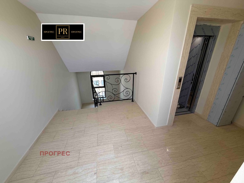 För uthyrning  2 sovrum Plovdiv , Hristo Smirnenski , 100 kvm | 61055547 - bild [11]