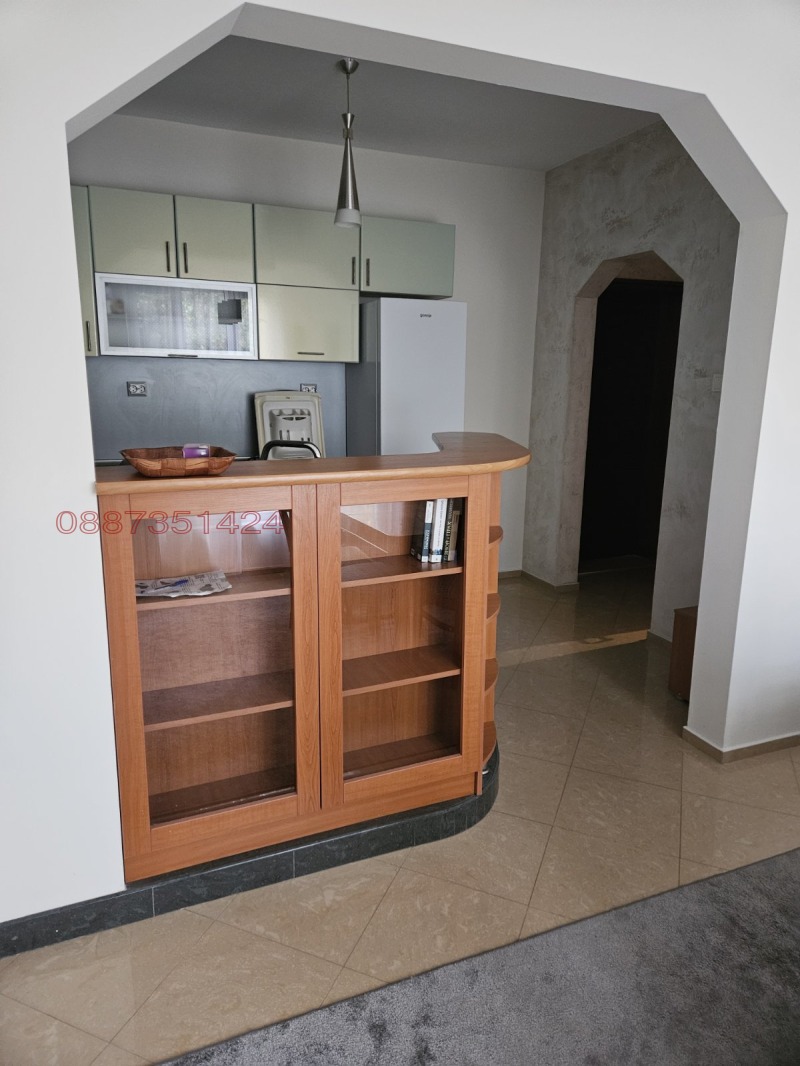 Дава под наем 3-СТАЕН, гр. София, Център, снимка 4 - Апартаменти - 52595419